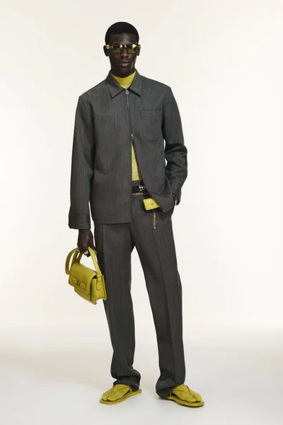 Look 15